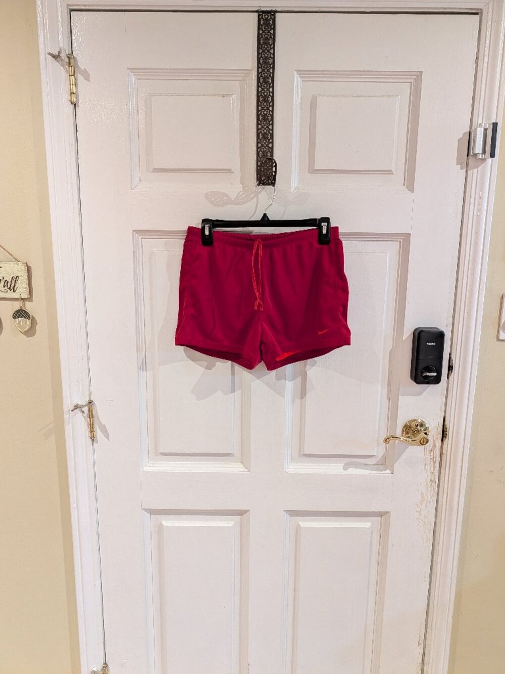 Nike Dri-FIT Red Pink Running Shorts Women’s Small